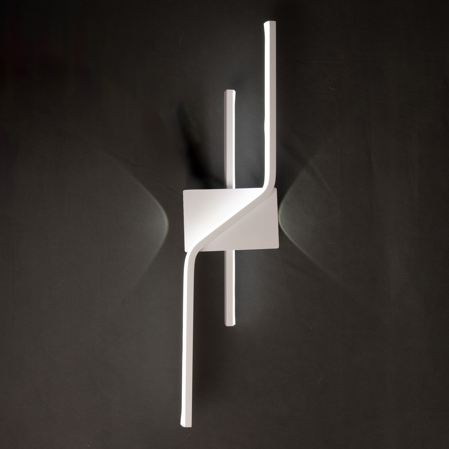 Бра светодиодный B1026 600 мм 44W 3 реж. VERNER LIGHTING*1/10