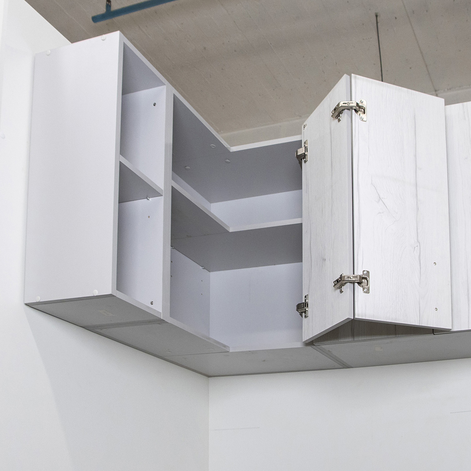 Шкаф навесной угловой 600х600 мм BROZEX-WOOD Camellia, с двумя дверцами, серый / юта