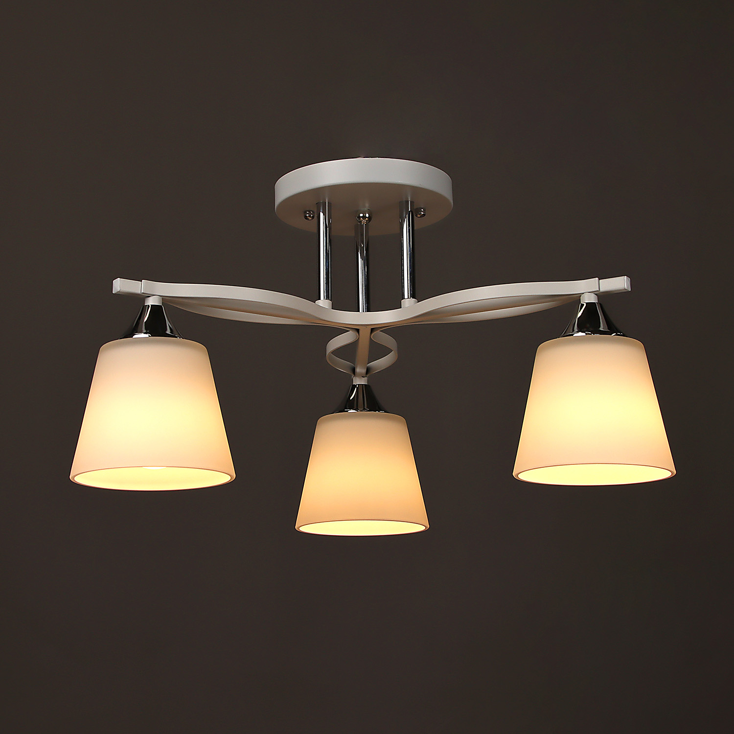 Люстра N6587/3 WT+CR  3*40W E27 220V (d-500; h-250)  VERNER LIGHTING *1