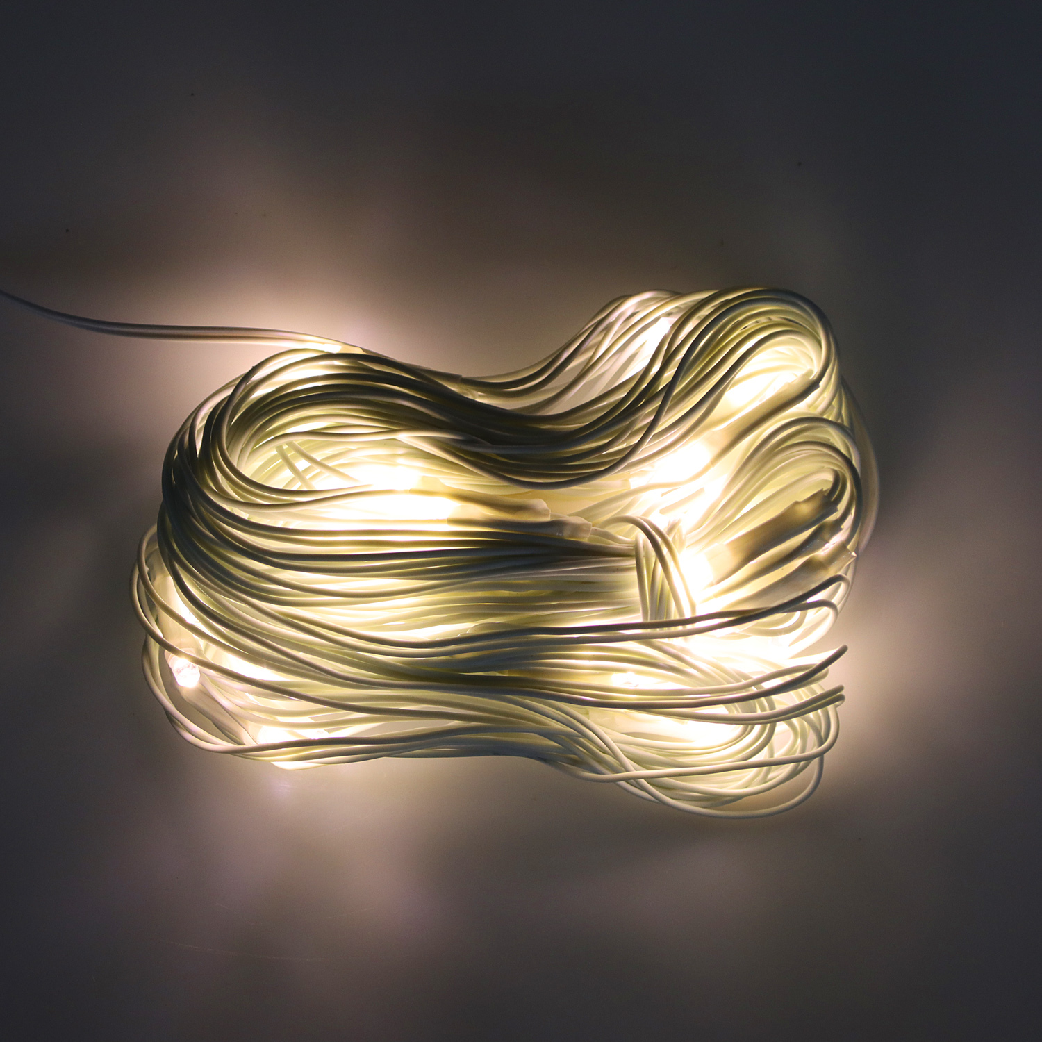 Гирлянда новогодняя СТАРТ,  2*1 м, 66 ламп, 220 В, 1 режим, занавес треугольный