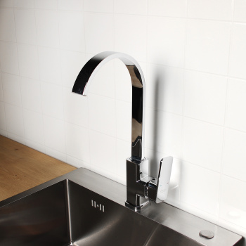 Смеситель для кухни Potato P4006, высокий излив, рычажный Смеситель для кухни Potato P4006, высокий излив, рычажный