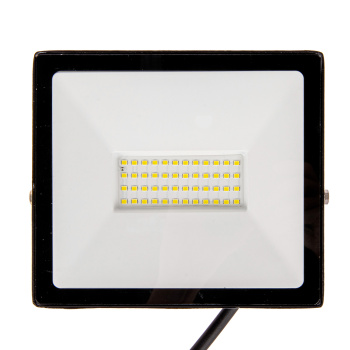 Прожектор светодиодный 50Вт 6,5К IP65 черный с фотореле Народный SQ0336-0234  *1/24