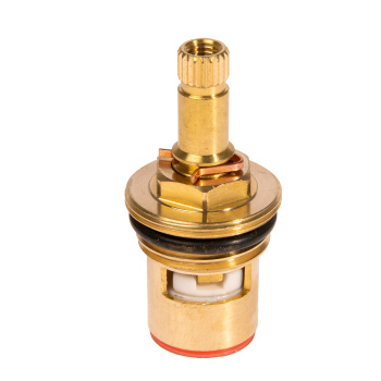 Кран-букса мет/керам 1/2" 8х20 универсал (крест, стандарт) (90 град) МР-У *10/250 Кран-букса мет/керам 1/2" 8х20 универсал (крест, стандарт) (90 град) МР-У *10/250