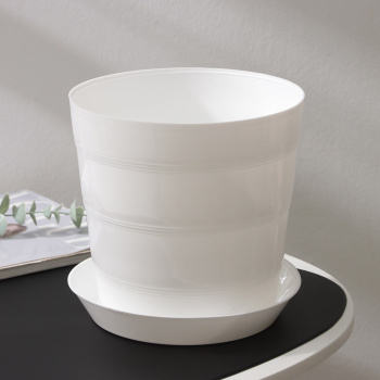 Кашпо пластм. "Классик " 4,4л d верха 198мм h190 с поддоном Белое КК 4,4 Б (Екатеринбург)  *1/25