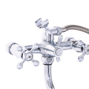 Смеситель для ванны Эверест B22-065, длинный излив, двухвентильный Смеситель для ванны Эверест B22-065, длинный излив, двухвентильный